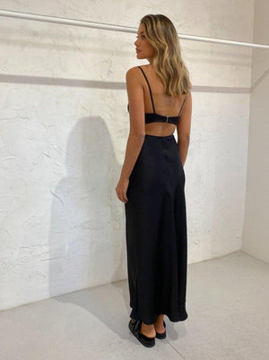 Veronique Black Maxi